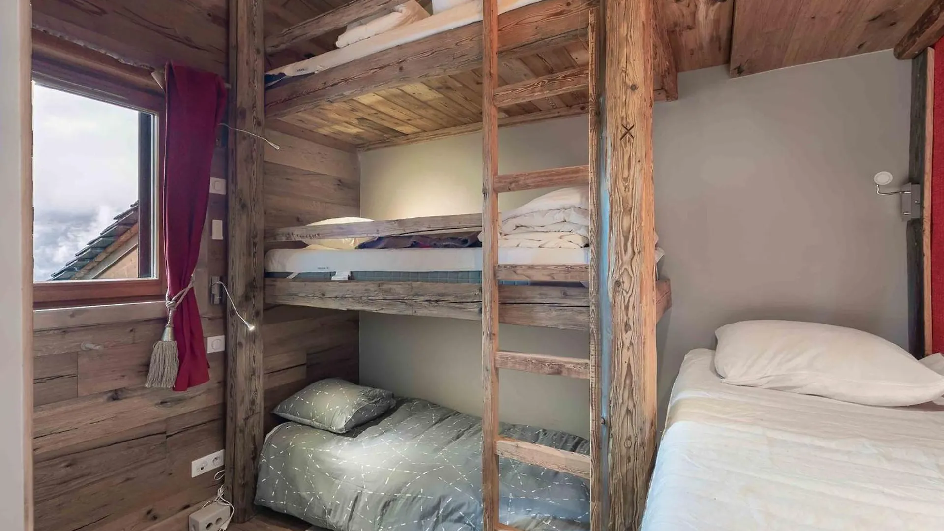 Appartement Au Pied Des Pistes, Sauna, Parking, Wifi - Fr-1-568-54 Courchevel France